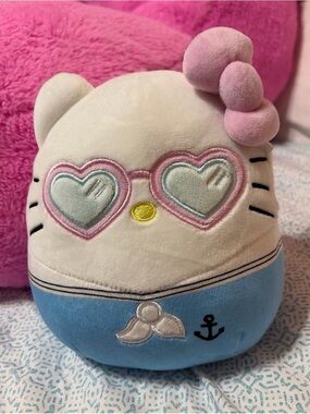 Sailor Hello Kitty Squishmallow
